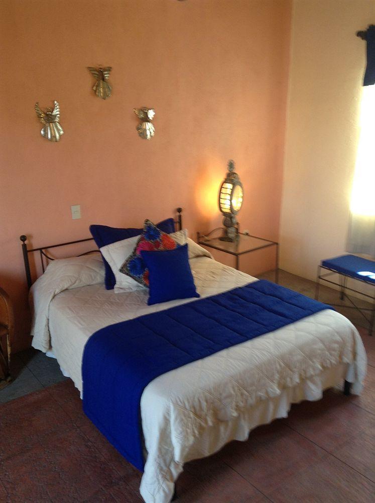 Hotel Casa Armonia Tlaquepaque Bagian luar foto