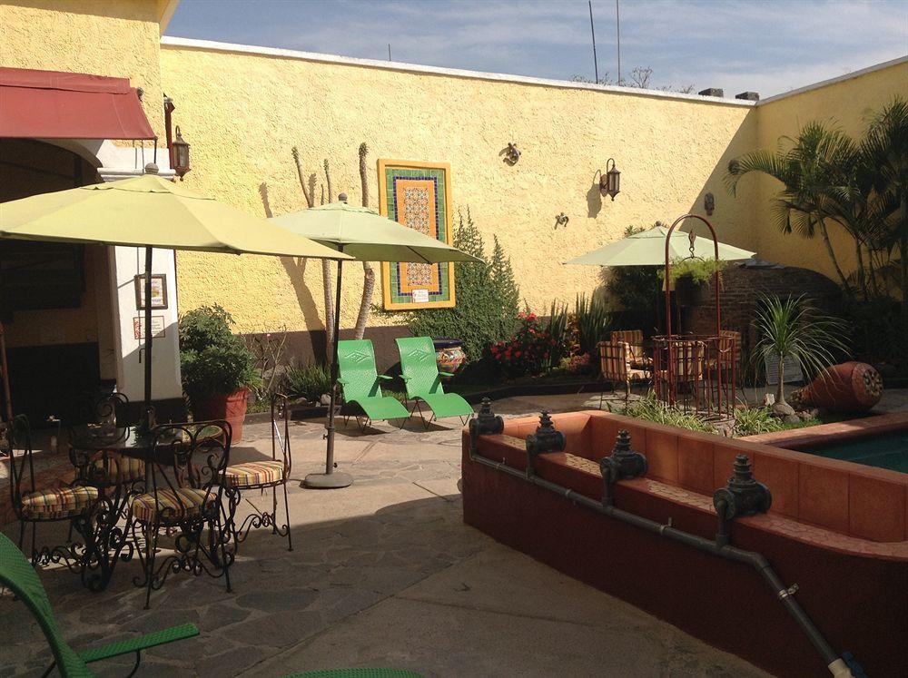 Hotel Casa Armonia Tlaquepaque Bagian luar foto