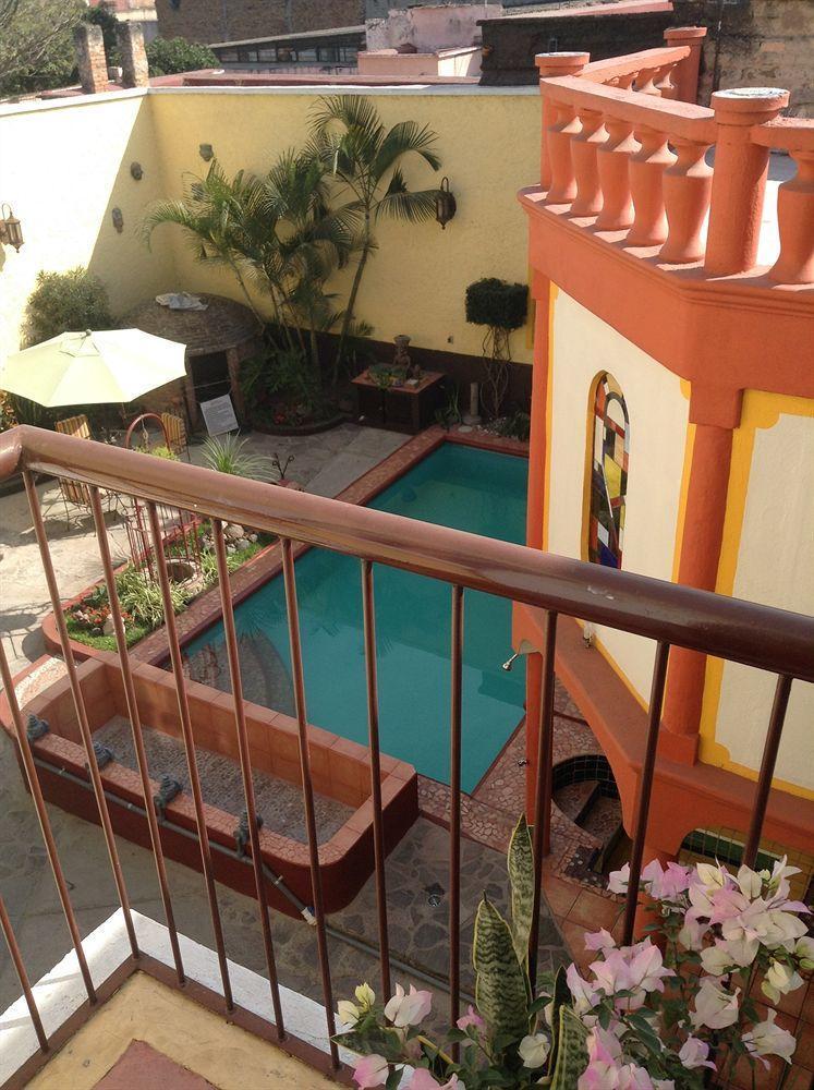 Hotel Casa Armonia Tlaquepaque Bagian luar foto