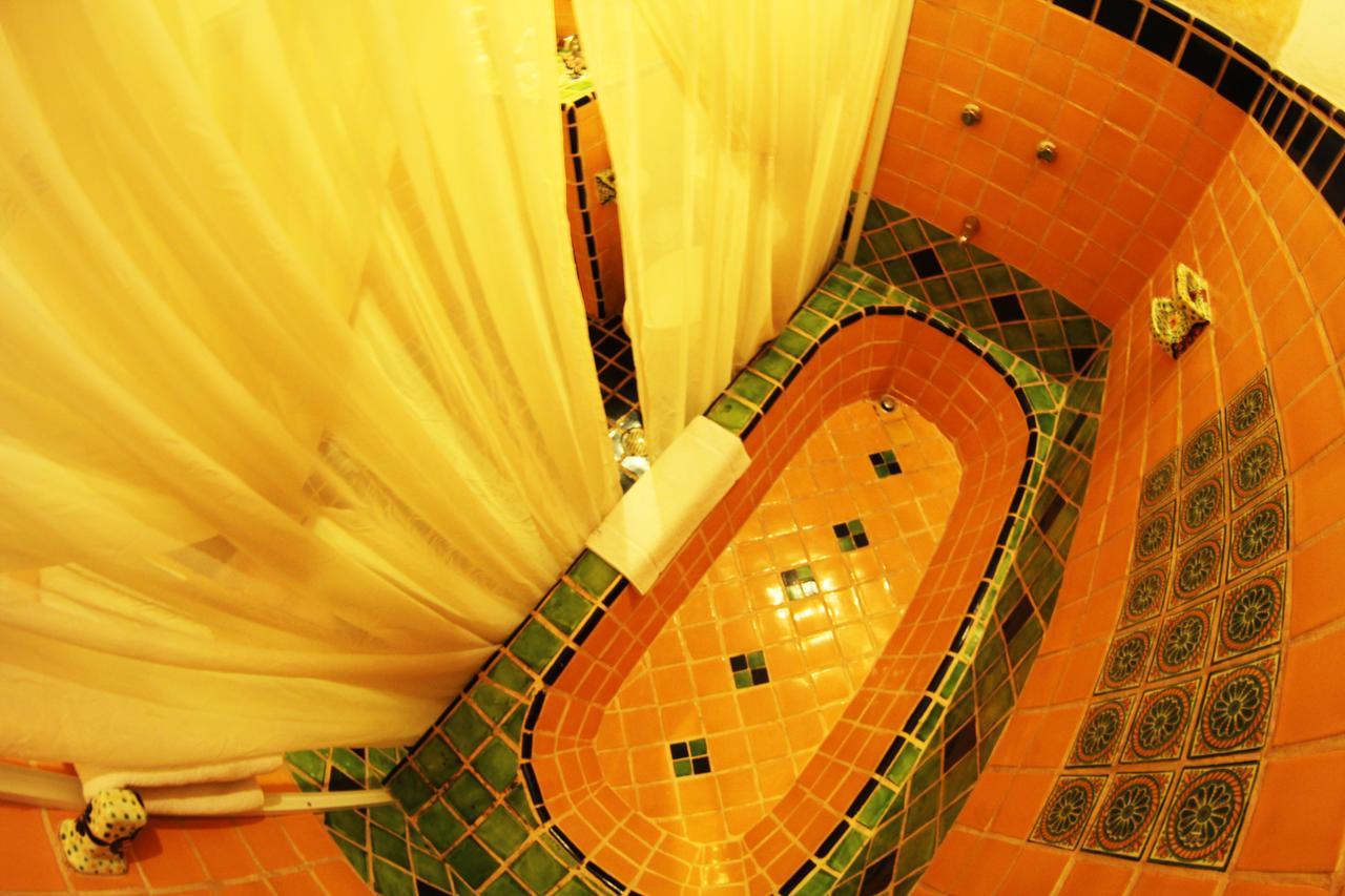 Hotel Casa Armonia Tlaquepaque Bagian luar foto