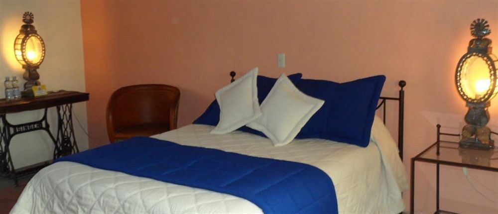 Hotel Casa Armonia Tlaquepaque Bagian luar foto