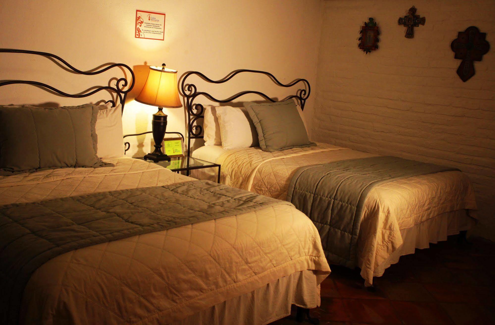 Hotel Casa Armonia Tlaquepaque Bagian luar foto