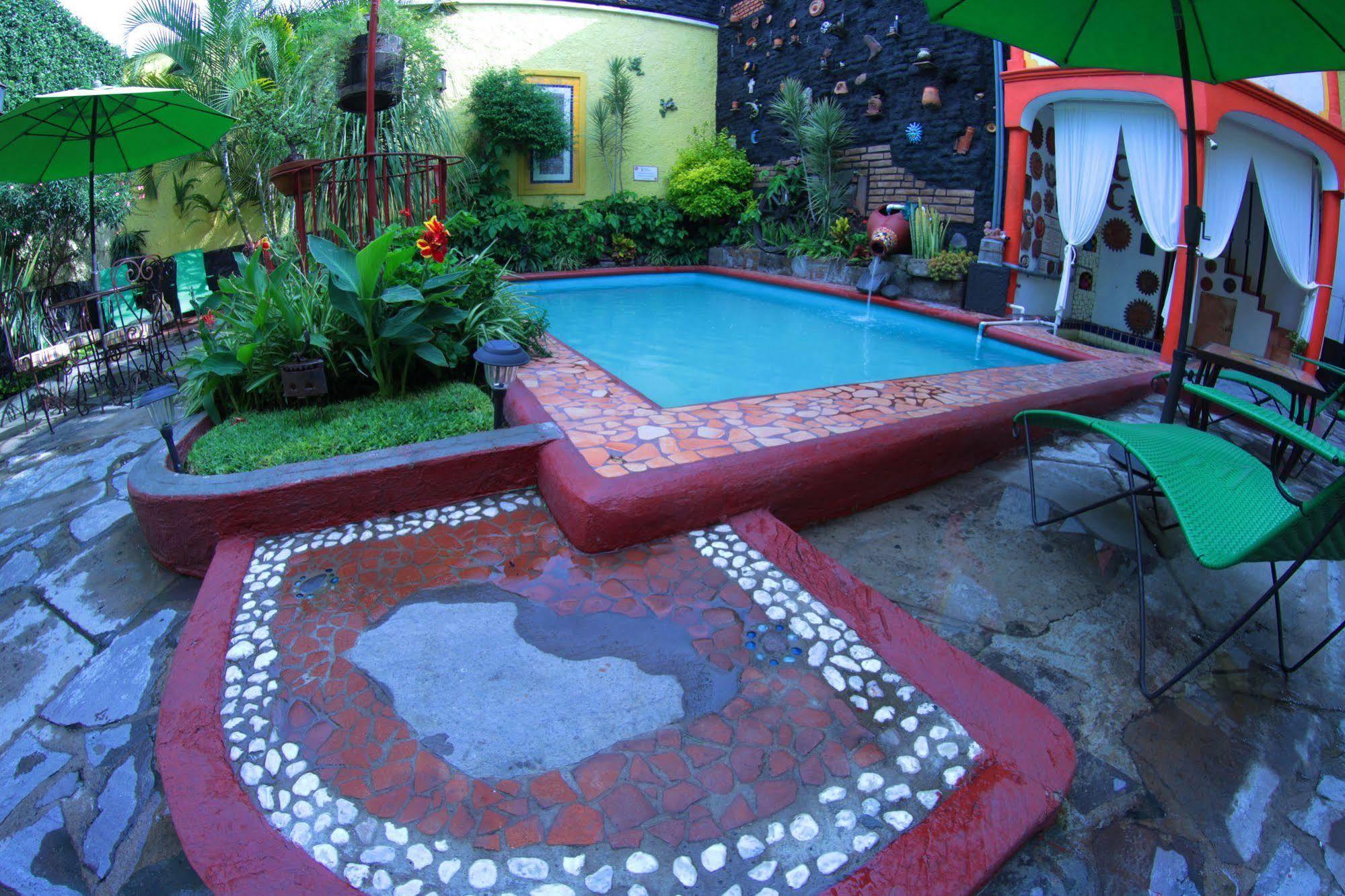 Hotel Casa Armonia Tlaquepaque Bagian luar foto