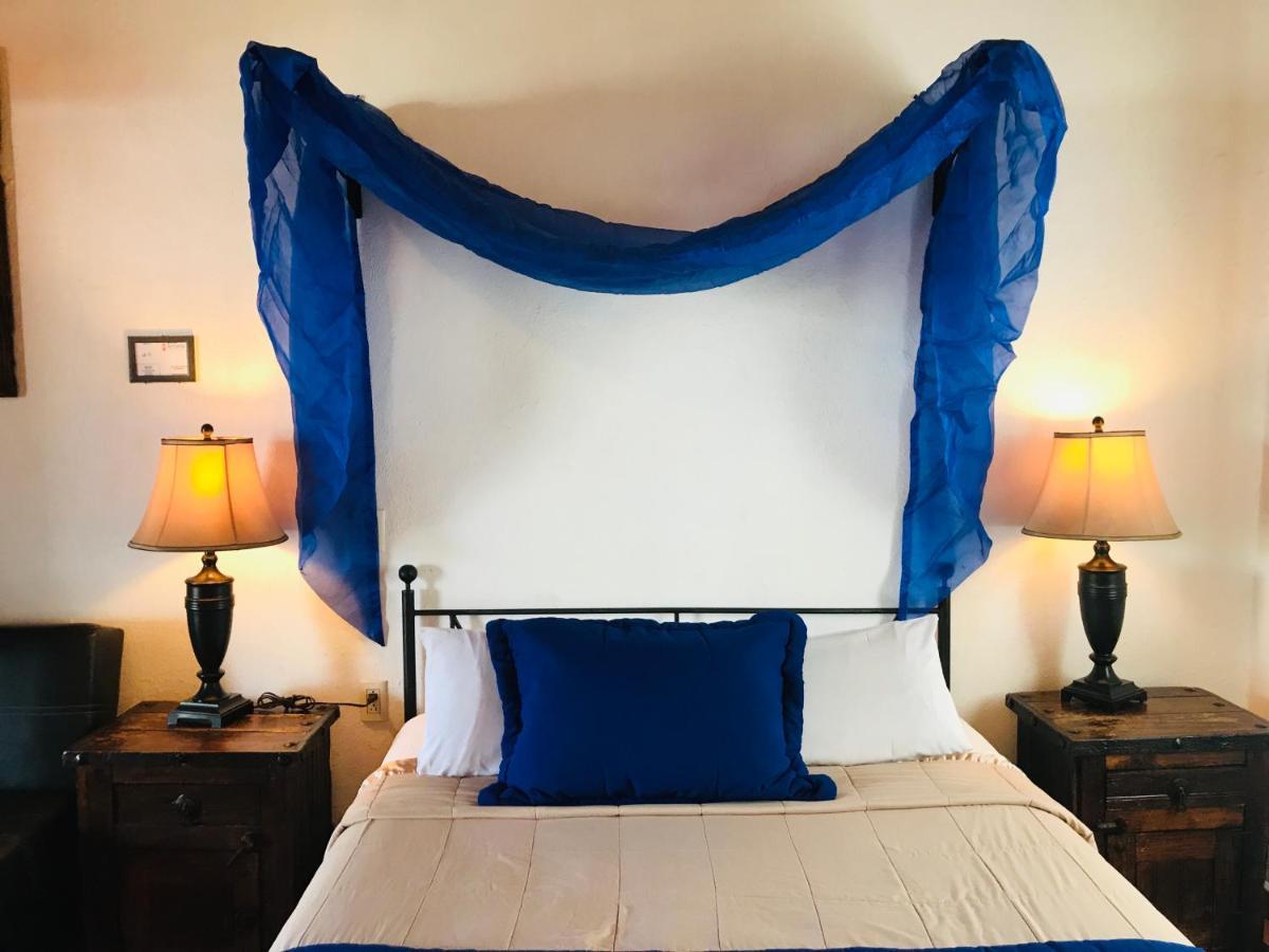 Hotel Casa Armonia Tlaquepaque Bagian luar foto